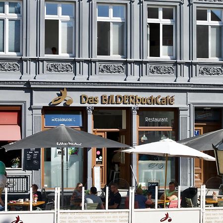 Das Bilderbuchcafe - Pension Markt 7 ハーフェルベルク エクステリア 写真