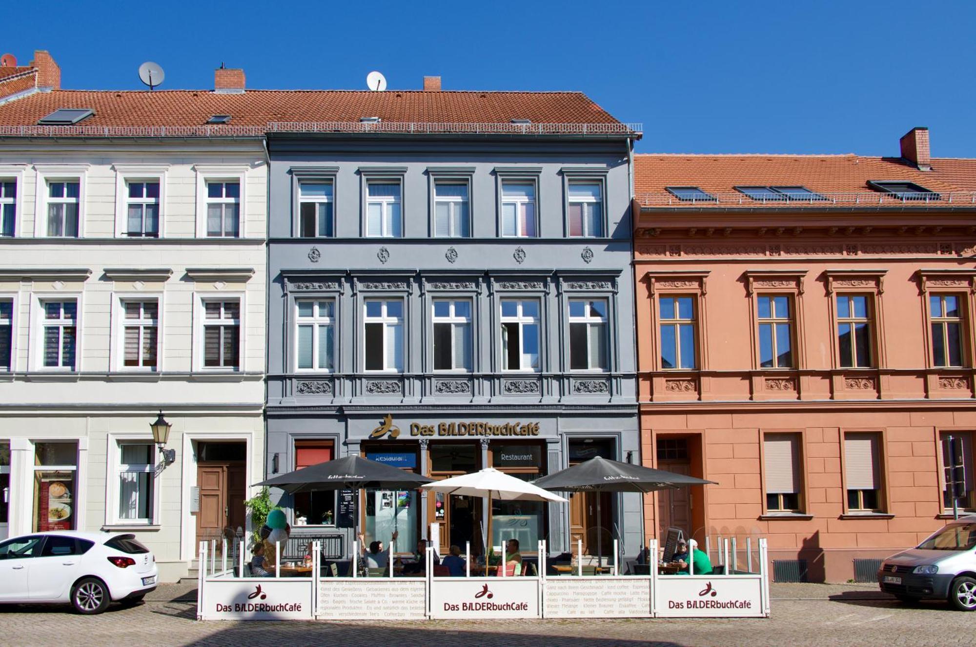 Das Bilderbuchcafe - Pension Markt 7 ハーフェルベルク エクステリア 写真