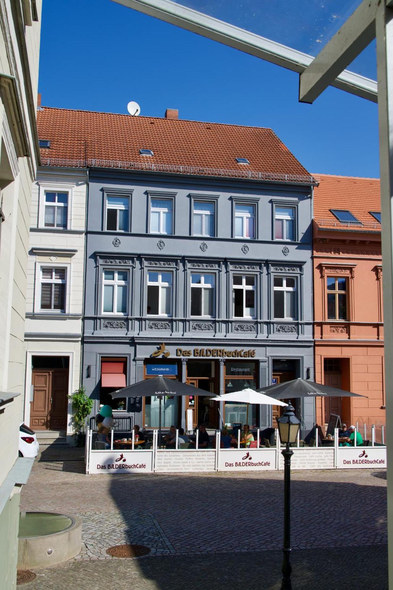 Das Bilderbuchcafe - Pension Markt 7 ハーフェルベルク エクステリア 写真
