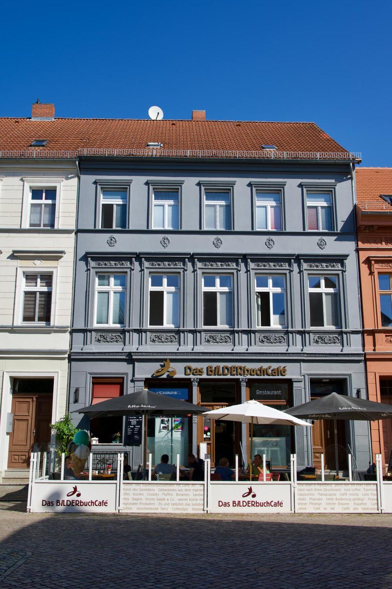 Das Bilderbuchcafe - Pension Markt 7 ハーフェルベルク エクステリア 写真